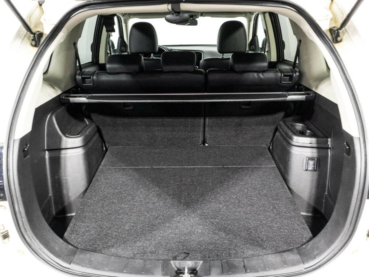 Mitsubishi Outlander, 2020 Фото №15