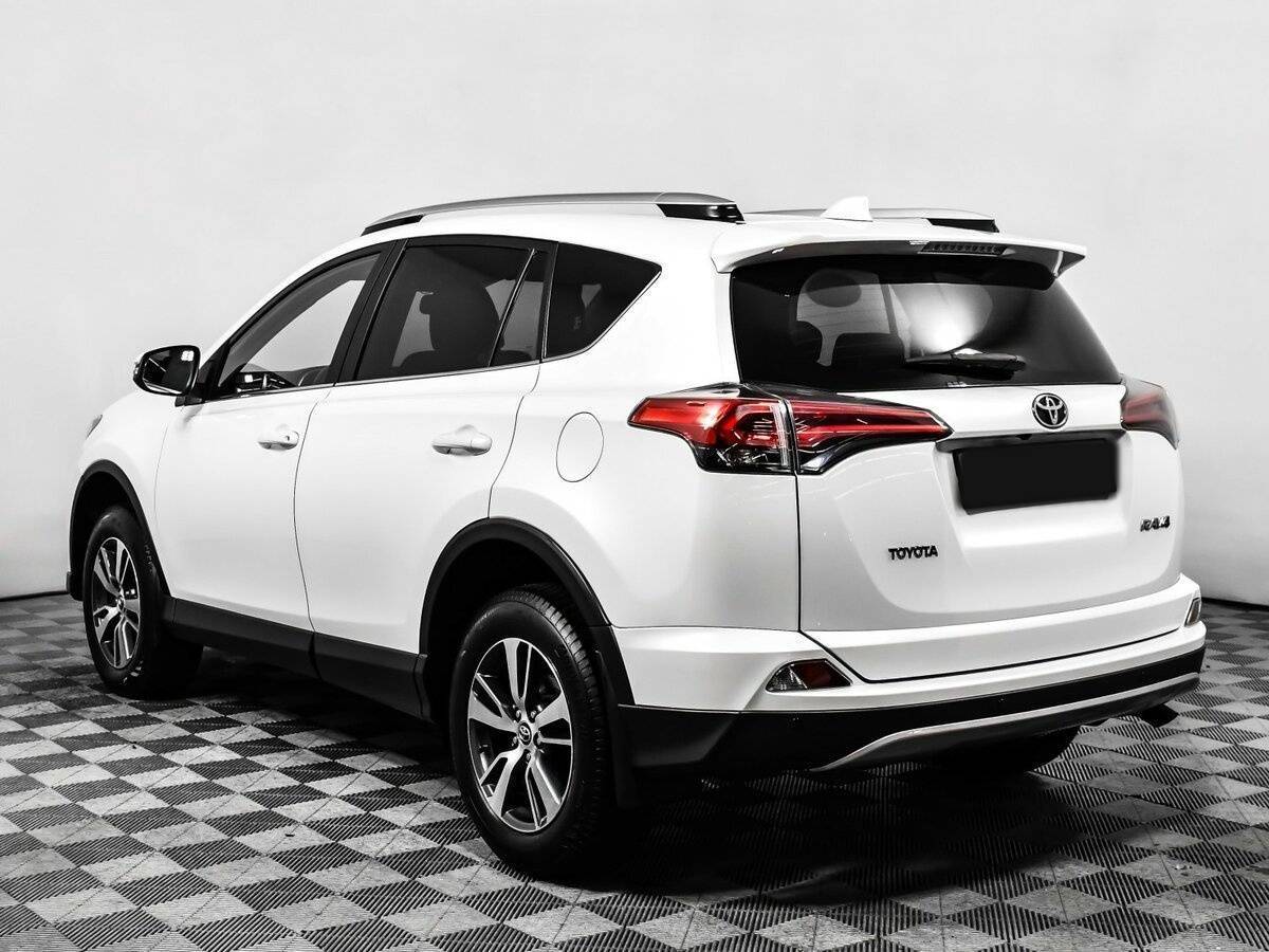 Toyota RAV4, 2017 Фото №7