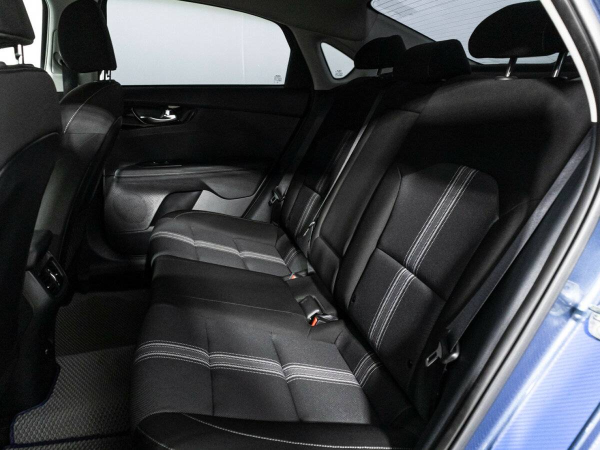Kia Cerato, 2021 Фото №10