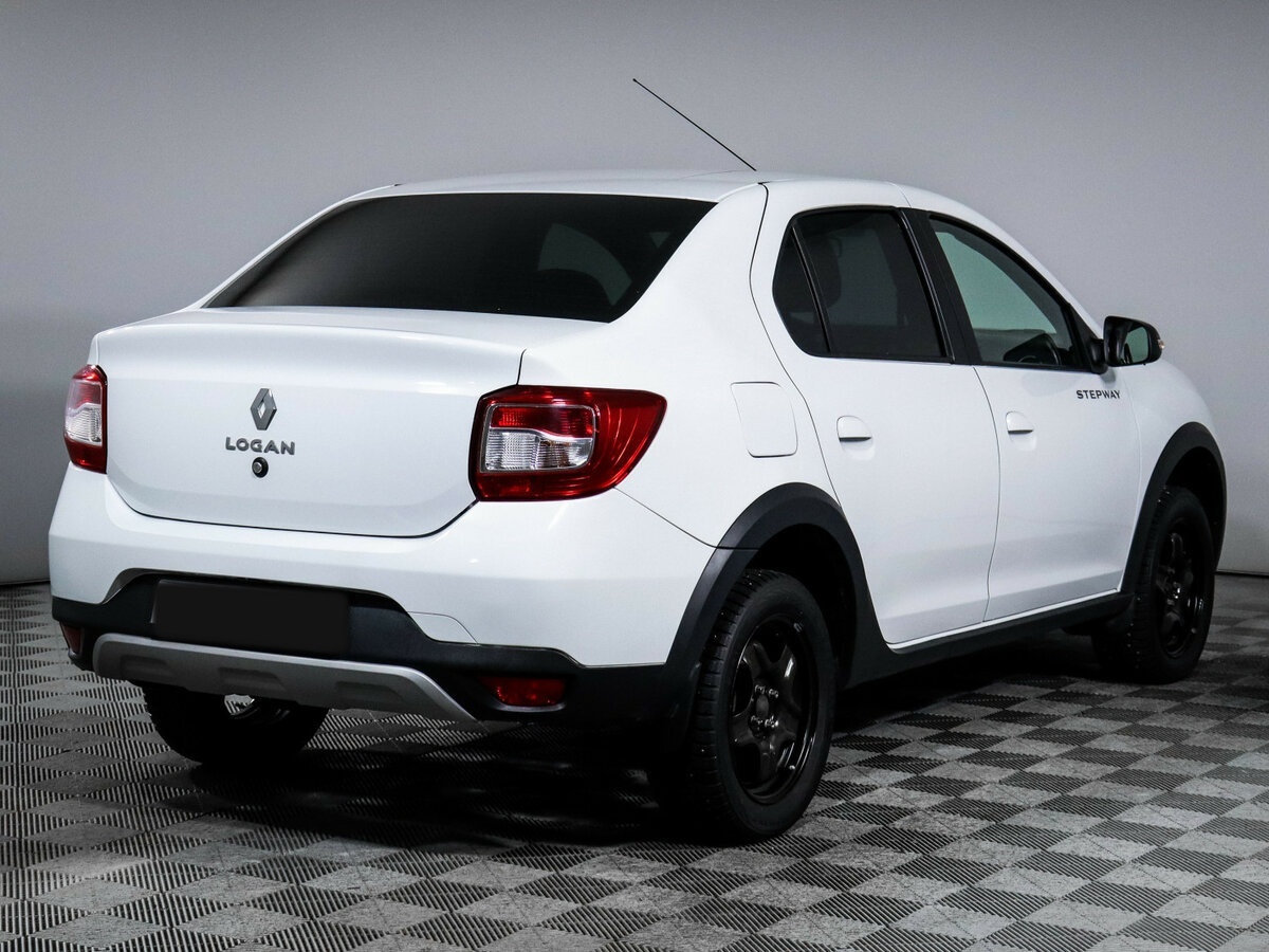 Renault Logan Stepway II Рестайлинг, 2022 Фото №4
