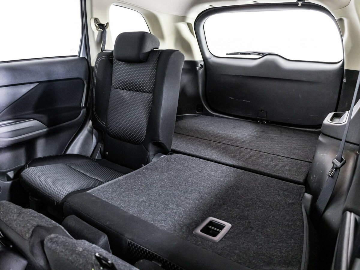 Mitsubishi Outlander III Рестайлинг 3, 2019 Фото №17