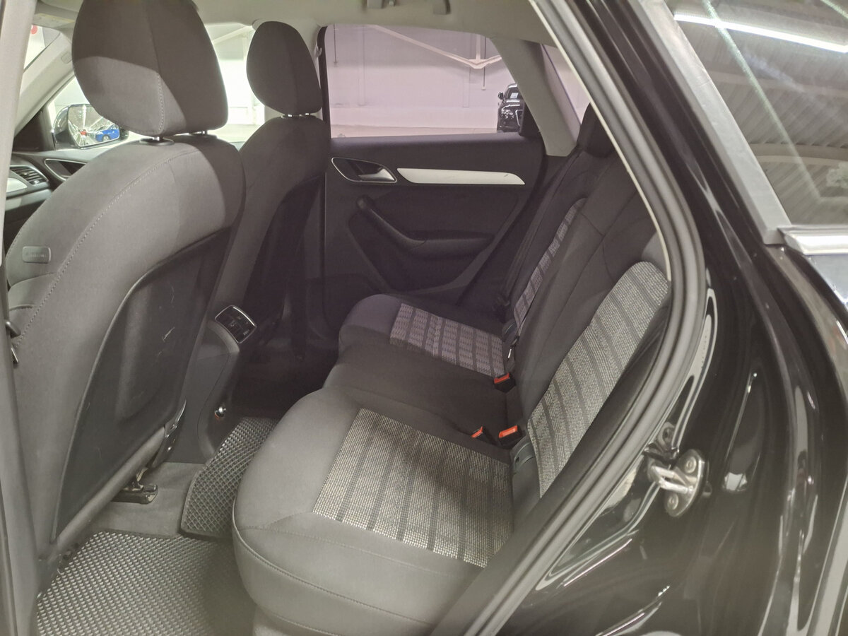 Audi Q3 I (8U) Рестайлинг, 2016 Фото №12