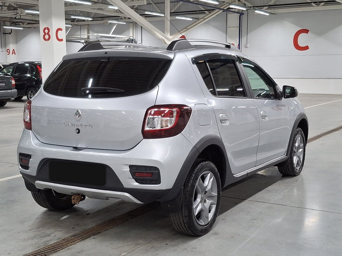 Renault Sandero Stepway II Рестайлинг, 2021 Фото №5