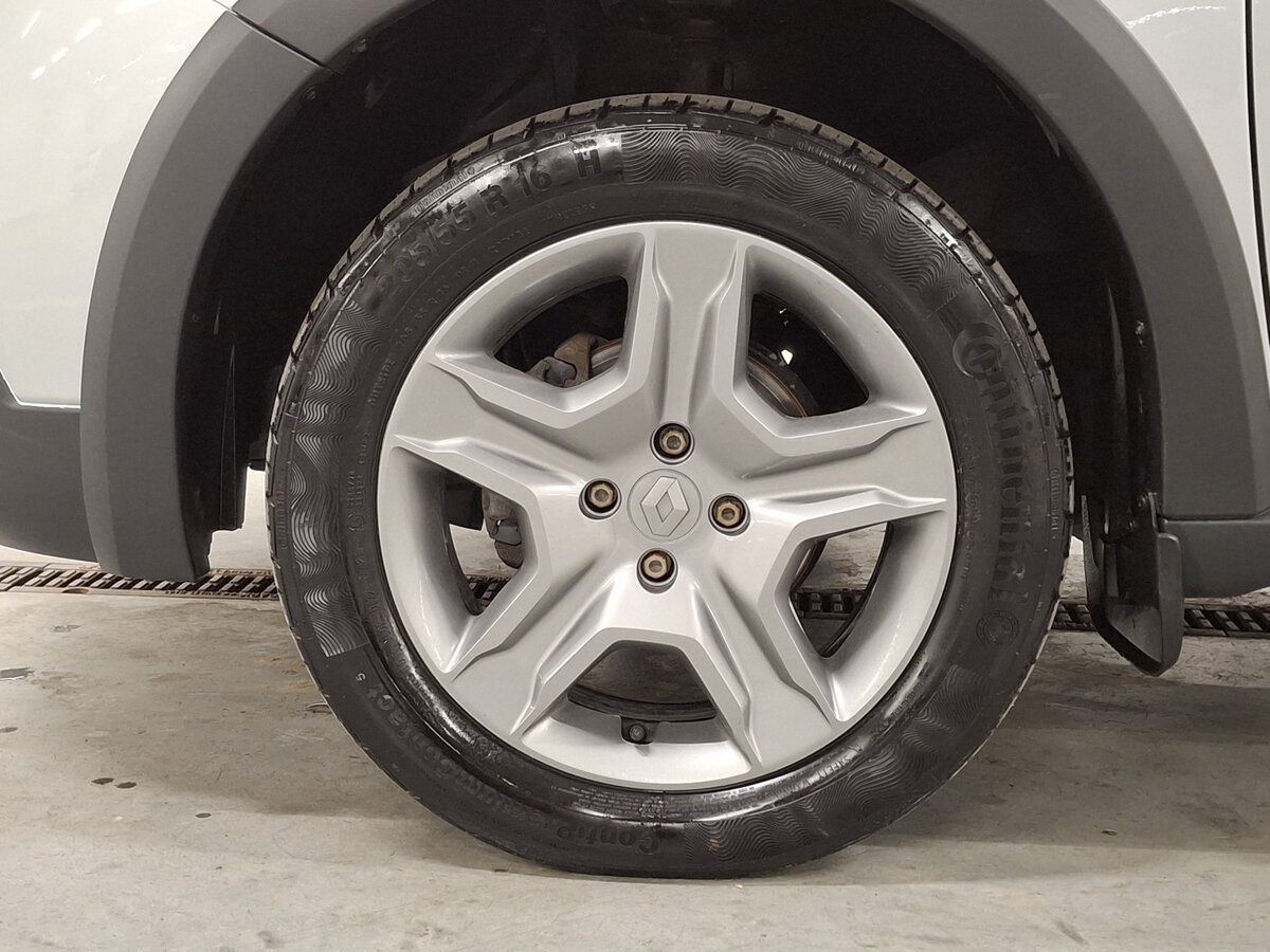 Renault Sandero Stepway II Рестайлинг, 2021 Фото №17