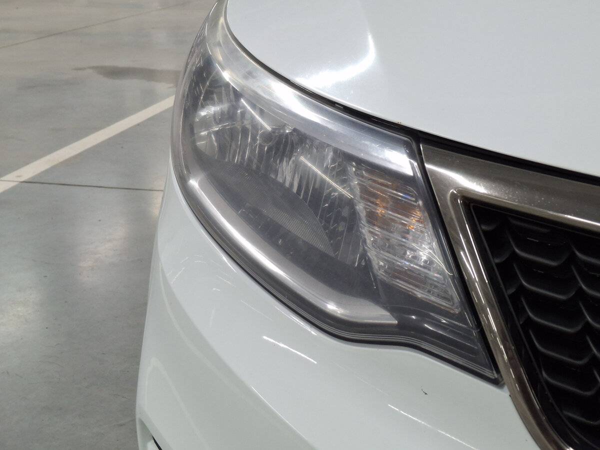 Kia Rio III Рестайлинг, 2015 Фото №16