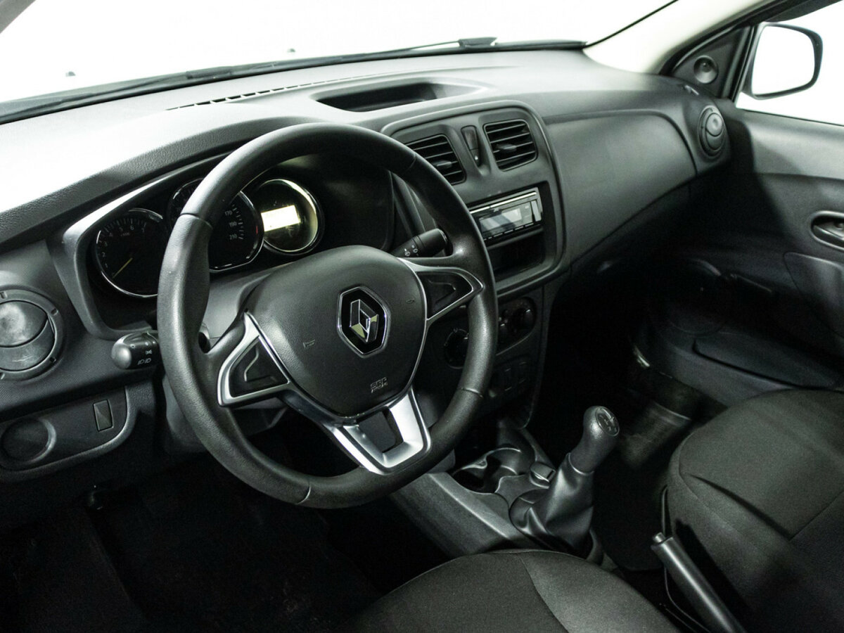 Renault Logan II Рестайлинг, 2019 Фото №11