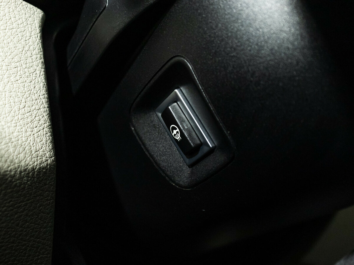 BMW 3 серии 320d xDrive VI (F3x) Рестайлинг, 2016 Фото №16