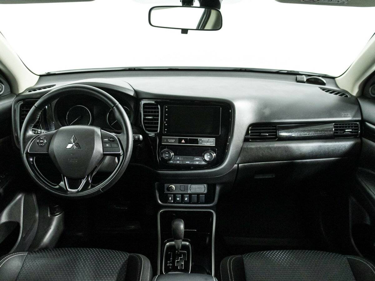 Mitsubishi Outlander III Рестайлинг 3, 2019 Фото №11