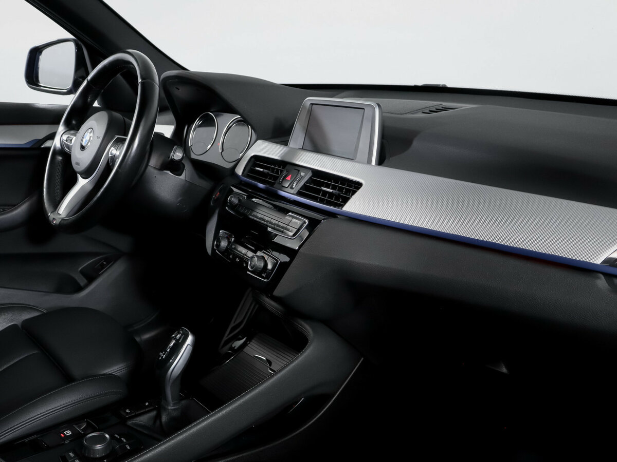 BMW X1 20i xDrive II (F48), 2018 Фото №9