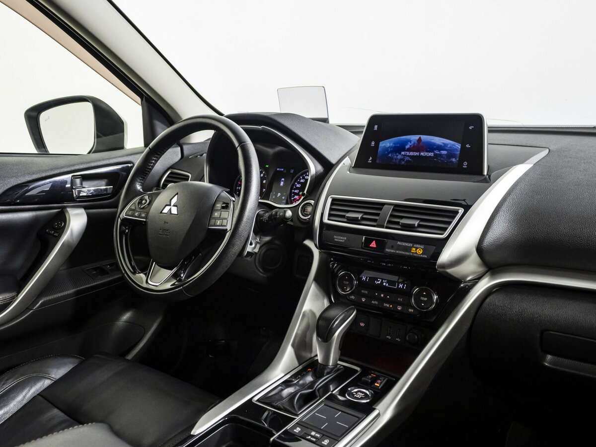 Mitsubishi Eclipse Cross I, 2018 - 104 345 км. | Фото №7