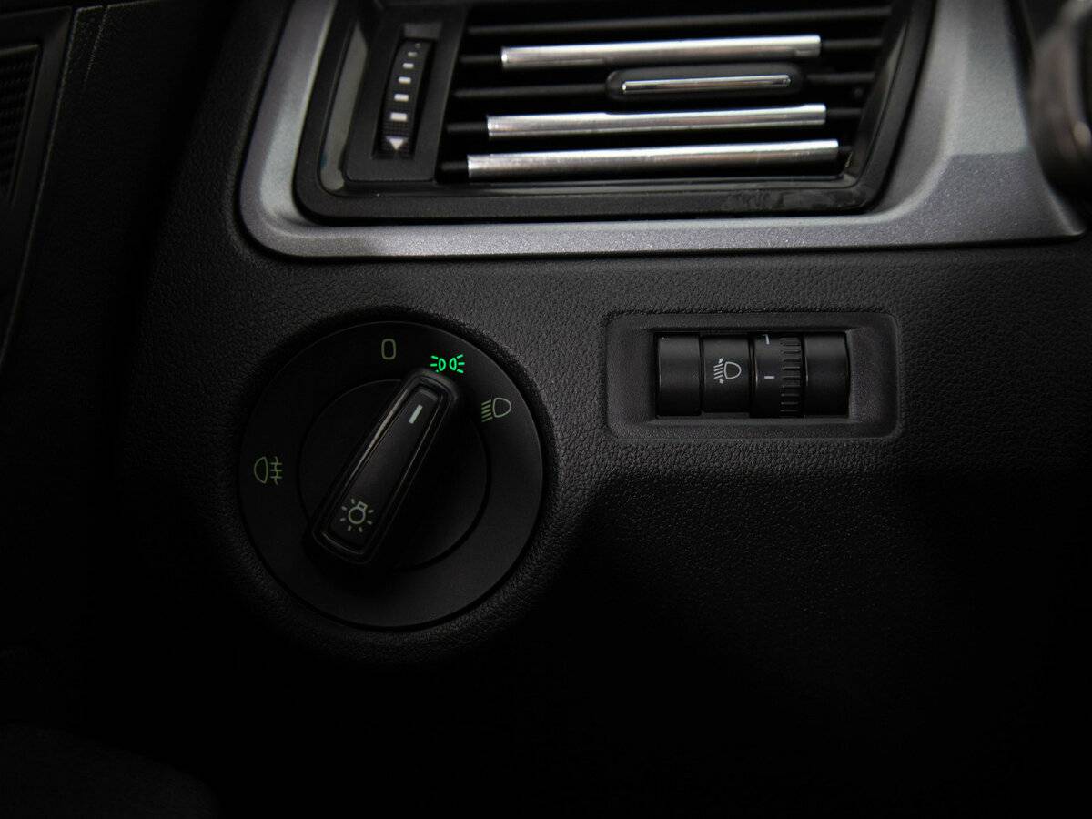 Skoda Rapid I Рестайлинг, 2019 Фото №13