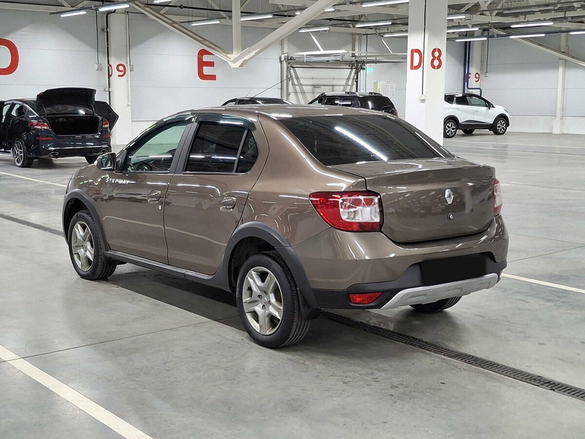 Renault Logan Stepway II Рестайлинг, 2020 Фото №7