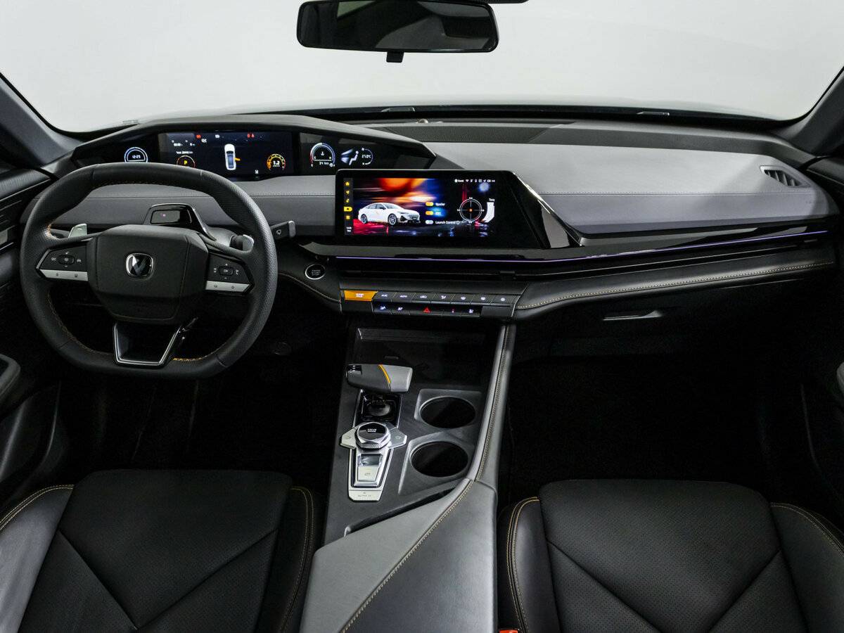 Changan UNI-V I, 2023 Фото №12