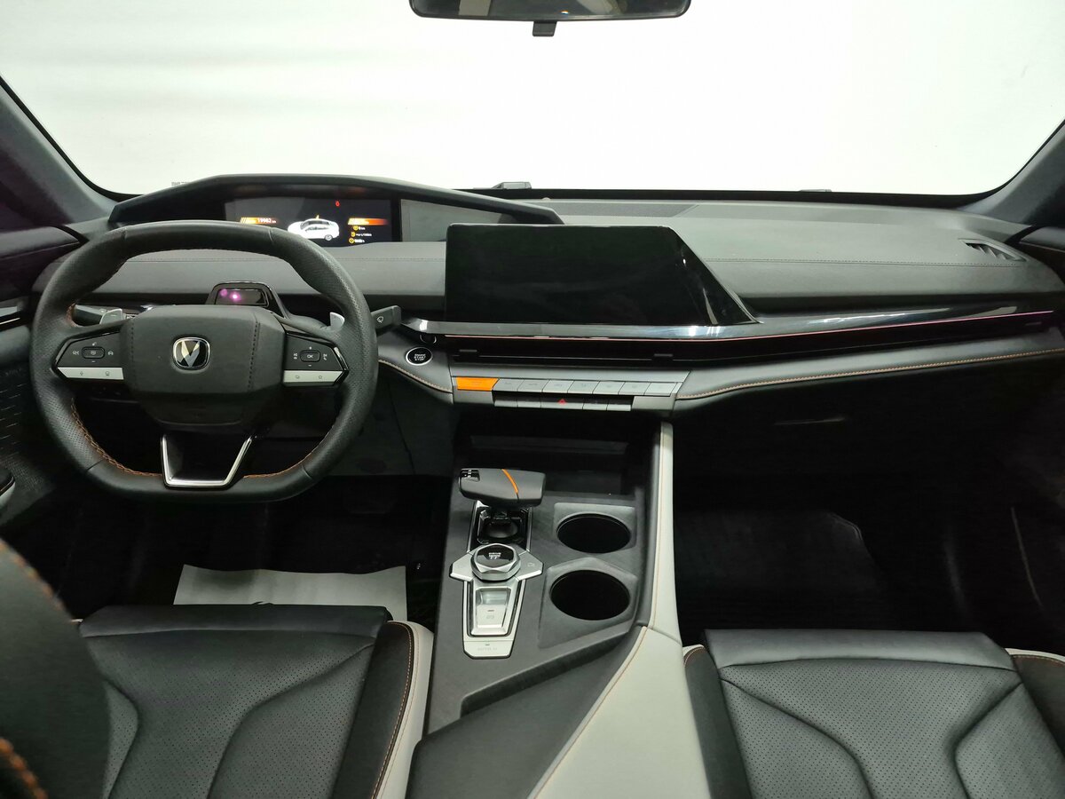 Changan UNI-V I, 2024 Фото №10