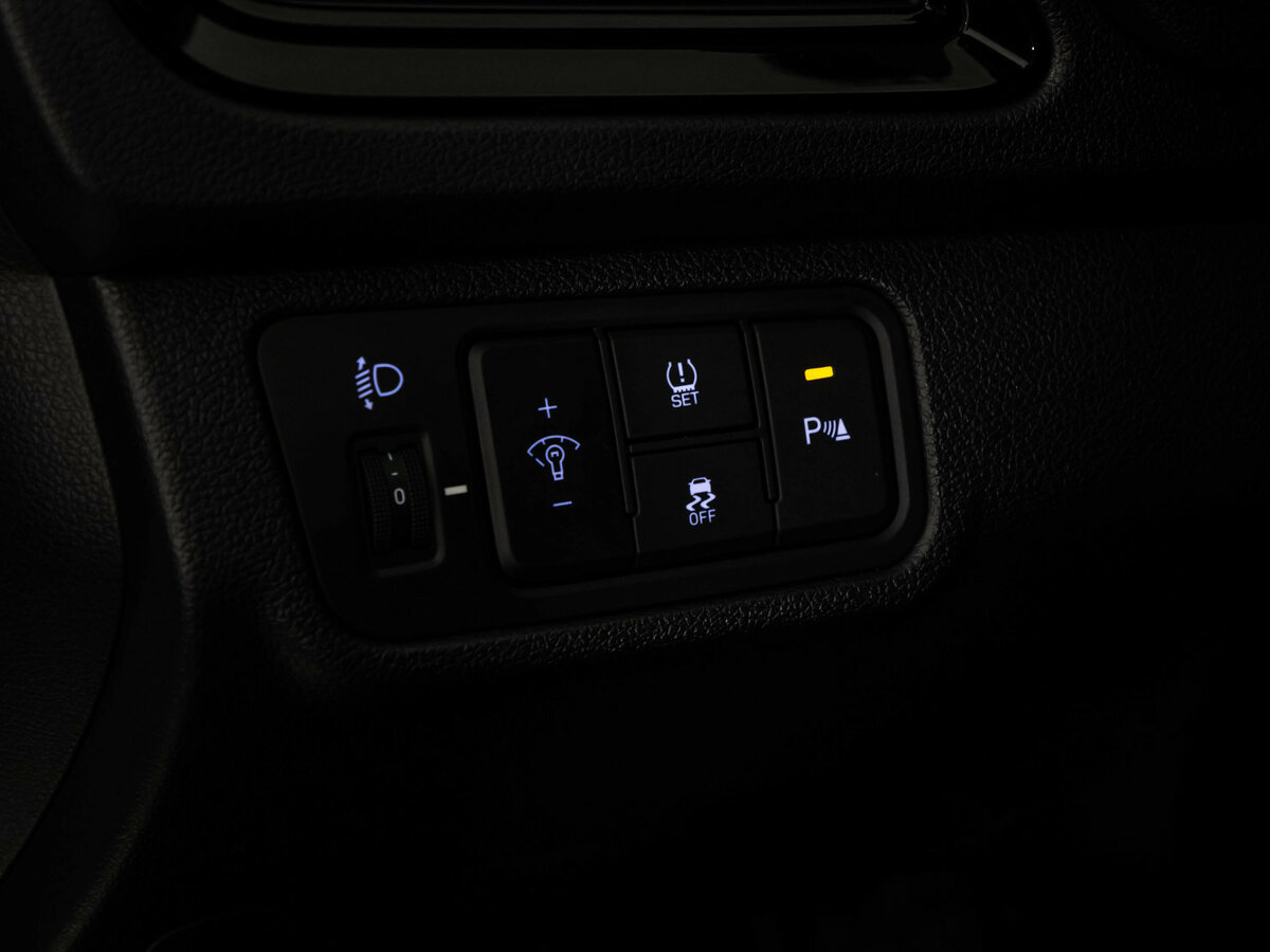 Hyundai Solaris II Рестайлинг, 2020 Фото №15